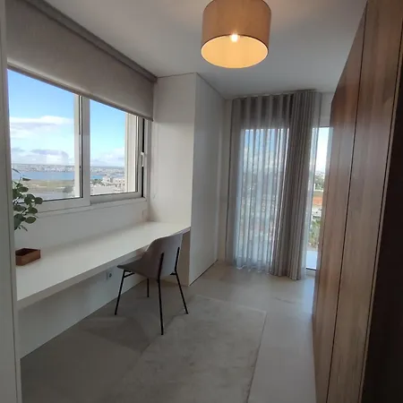 Apartmán Deluxe 2 Terraces River&marina View Flat