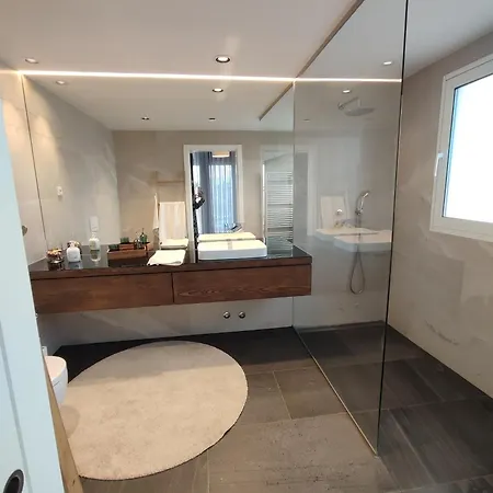 Apartman Deluxe 2 Terraces River&marina View Flat